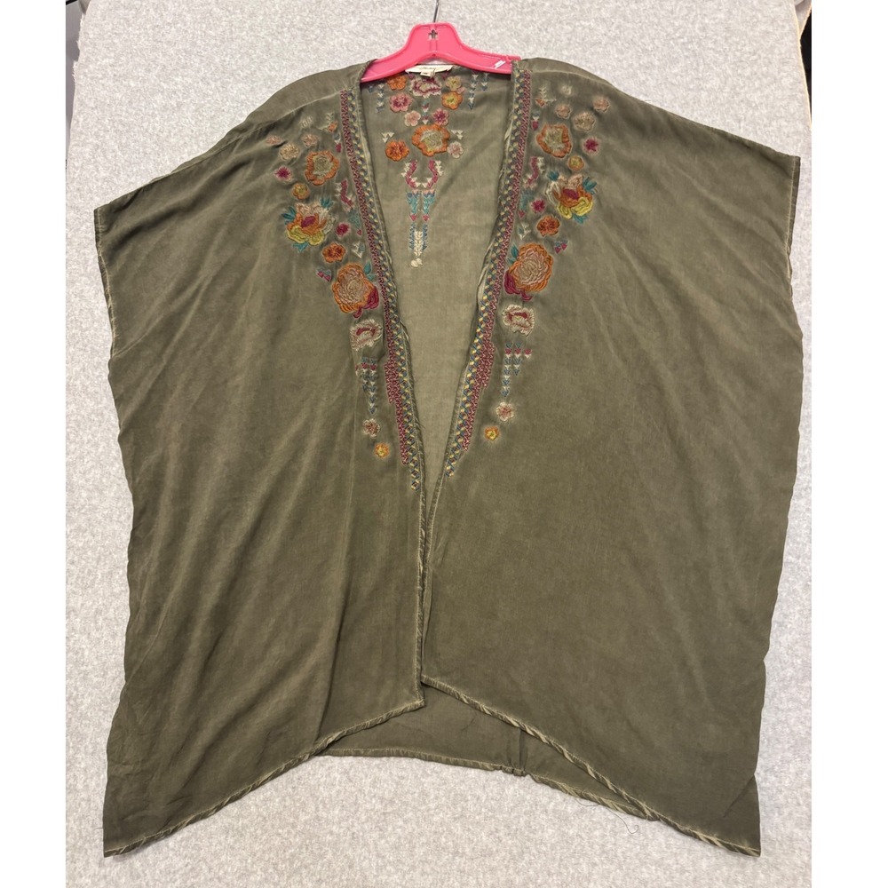 Andree by Unit Olive Green Embroidered Floral Kimono Wrap Top Womens Medium